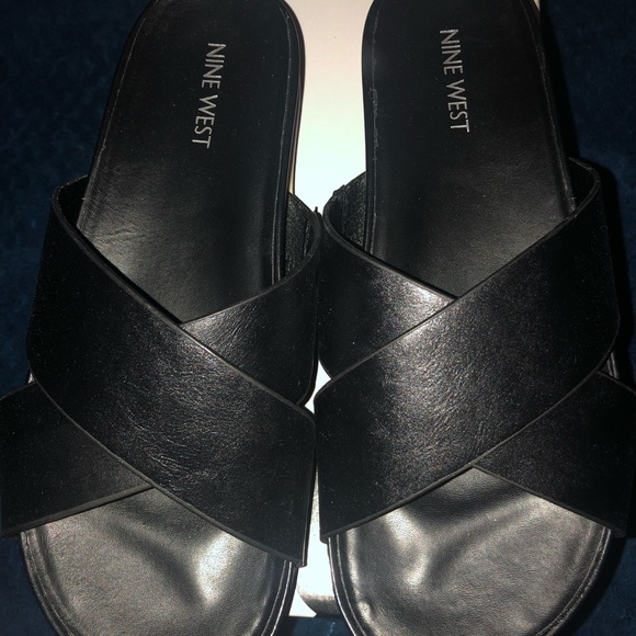 Shoes - Picture 2 of 3